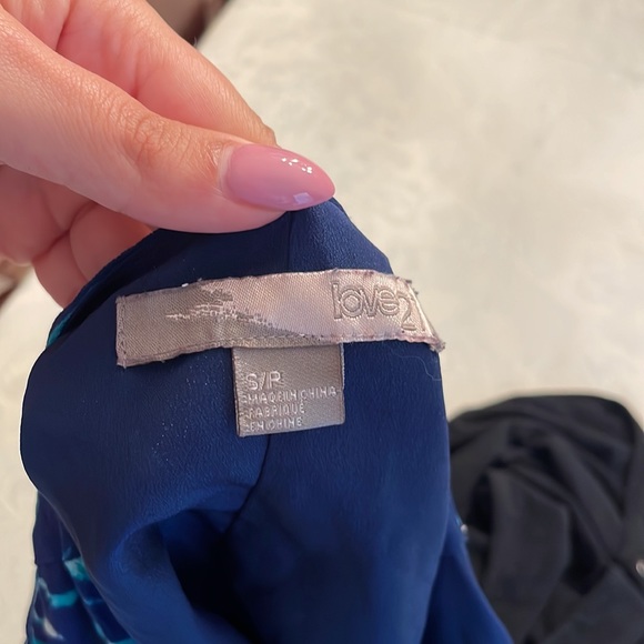 Forever 21 Shrug - Picture 5 of 6